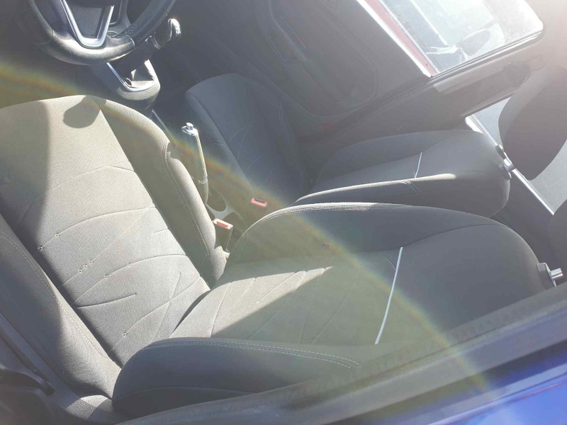 ford fiesta (ccn) del año 2015