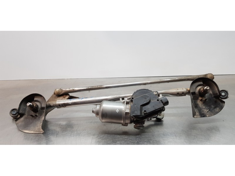 Recambio de motor limpia delantero para mitsubishi outlander (gf0) motion 2wd referencia OEM IAM 8250A609 1593003471 8251A065