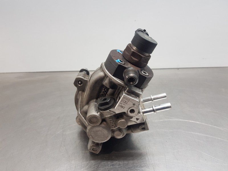 Recambio de bomba inyeccion para citroen c4 grand picasso spacetourer referencia OEM IAM 9817903080  