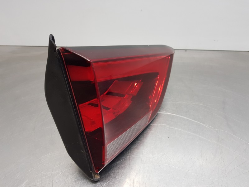 Recambio de piloto trasero izquierdo interior para mg zs suv referencia OEM IAM A31005L0100  