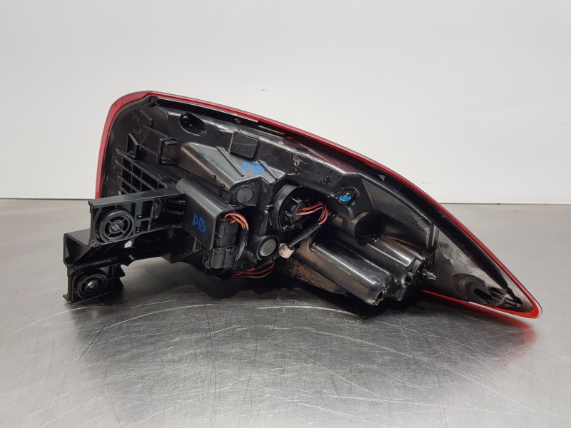 Recambio de piloto trasero izquierdo para hyundai tucson klass referencia OEM IAM 92401D7600  