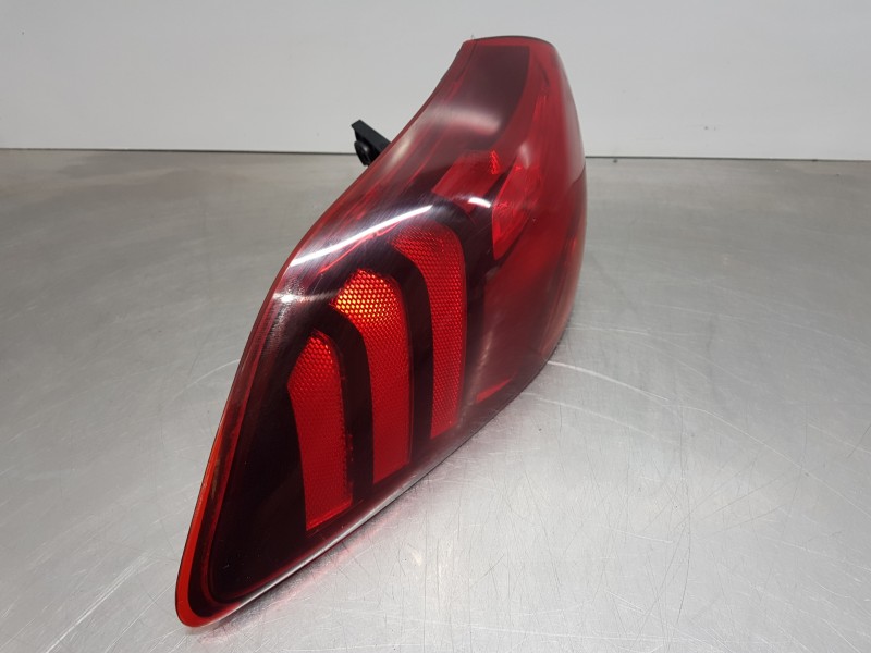 Recambio de piloto trasero izquierdo para hyundai tucson klass referencia OEM IAM 92401D7600  