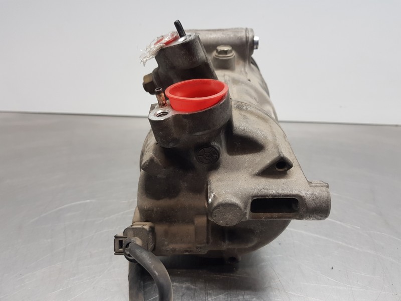 Recambio de compresor aire acondicionado para volkswagen caddy ka/kb (2c) tramper referencia OEM IAM 1K0820808F  