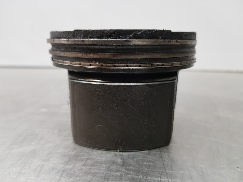Recambio de piston para ford transit custom kasten custom referencia OEM IAM 3582FMT5 2365401 