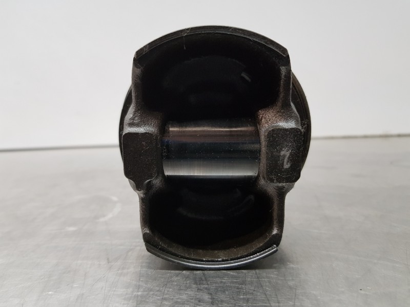 Recambio de piston para ford transit custom kasten custom referencia OEM IAM 3582FMT5 2365401 
