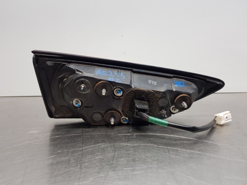 Recambio de piloto trasero derecho interior para mazda 3 sedán (bp) skyactiv referencia OEM IAM BCKC513F0  