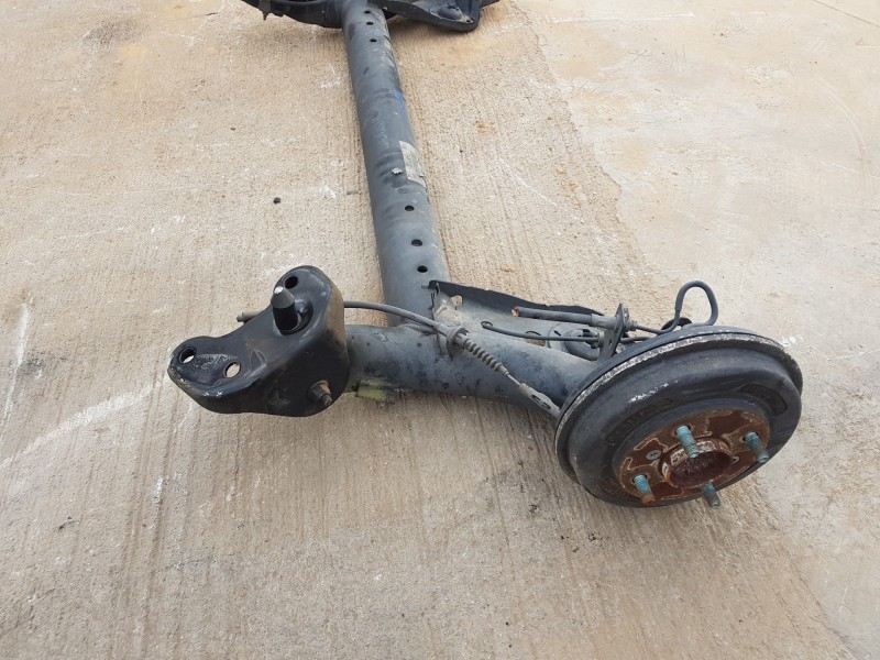 Recambio de puente trasero para ford fiesta (cb1) active referencia OEM IAM 1805867  