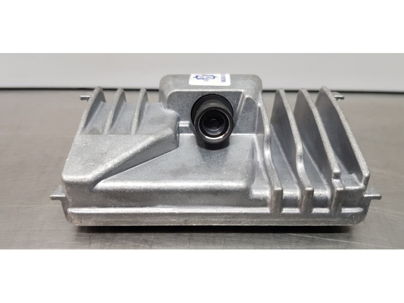 Recambio de sensor de aparcamiento para hyundai tucson hybrid referencia OEM IAM 99211N9100  