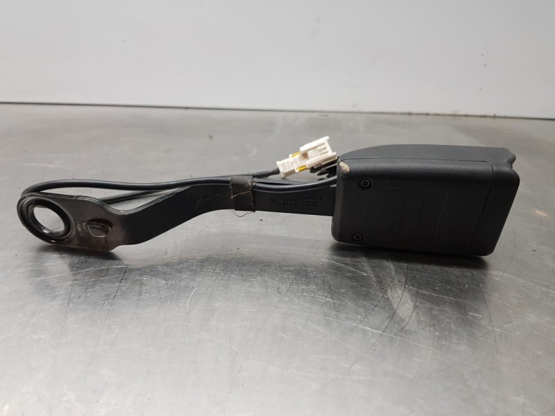 Recambio de pretensor airbag derecho para citroen c4 picasso sx referencia OEM IAM 8975Q2 96845112XT 