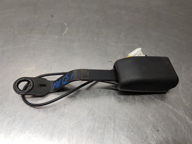 Recambio de pretensor airbag izquierdo para citroen c4 picasso sx referencia OEM IAM 8975Q2 96845112XT 