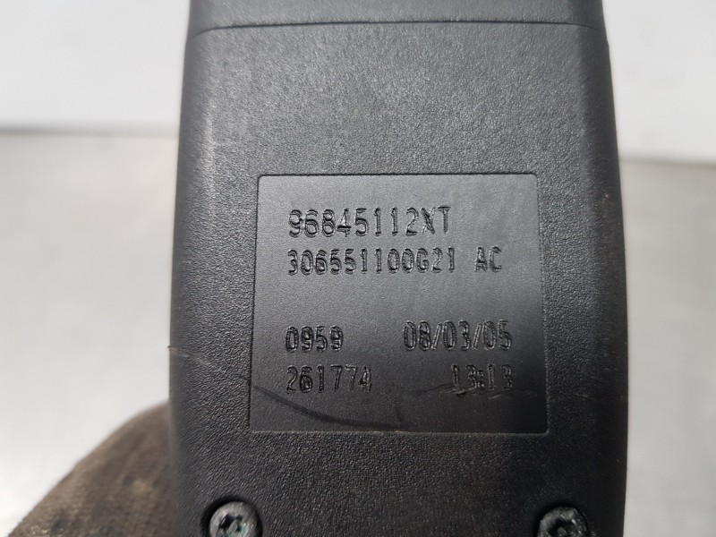 Recambio de pretensor airbag izquierdo para citroen c4 picasso sx referencia OEM IAM 8975Q2 96845112XT 