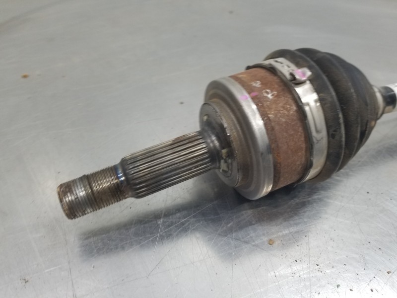 Recambio de transmision delantera izquierda para toyota yaris hybrid referencia OEM IAM 43420K0050  