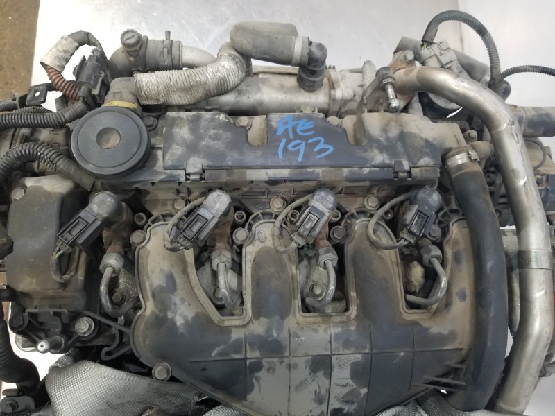 Recambio de motor completo para volvo v50 familiar kinetic referencia OEM IAM D4204T  