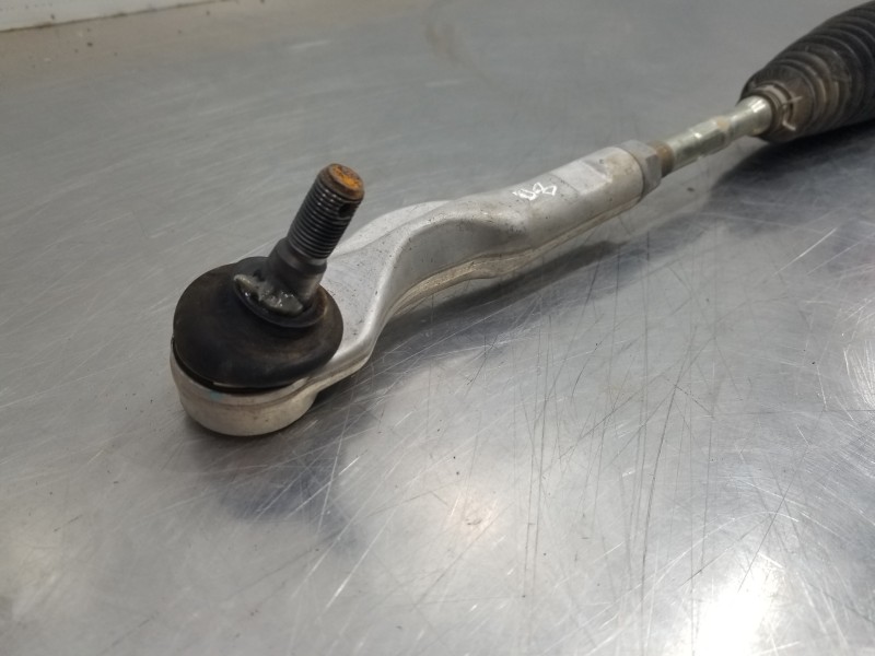 Recambio de cremallera direccion para toyota yaris hybrid referencia OEM IAM 45510K0070  