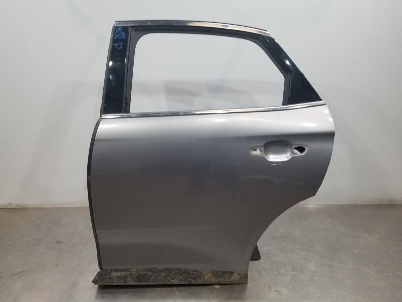Recambio de puerta trasera izquierda para citroen ds 7 crossback referencia OEM IAM 9819326880  
