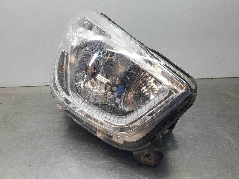 Recambio de faro derecho para dacia dokker acces referencia OEM IAM 260102414R 90008171 