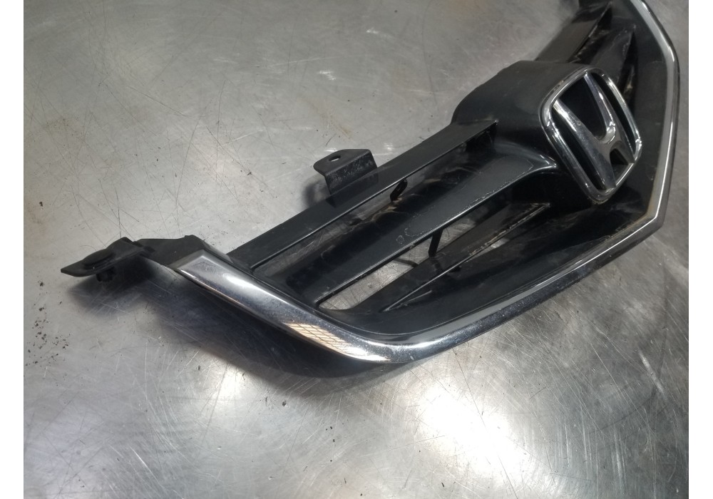 Recambio de rejilla delantera para honda accord berlina (cl/cn) i-vtec referencia OEM IAM 71121SEA003ZA  