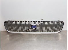Recambio de rejilla delantera para volvo v50 familiar kinetic referencia OEM IAM 8678680  