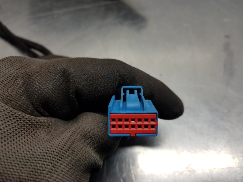 Recambio de retrovisor izquierdo para volvo v50 familiar kinetic referencia OEM IAM 30716014  