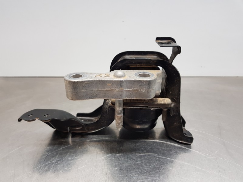 Recambio de soporte motor derecho para toyota yaris hybrid referencia OEM IAM 12305K0050  