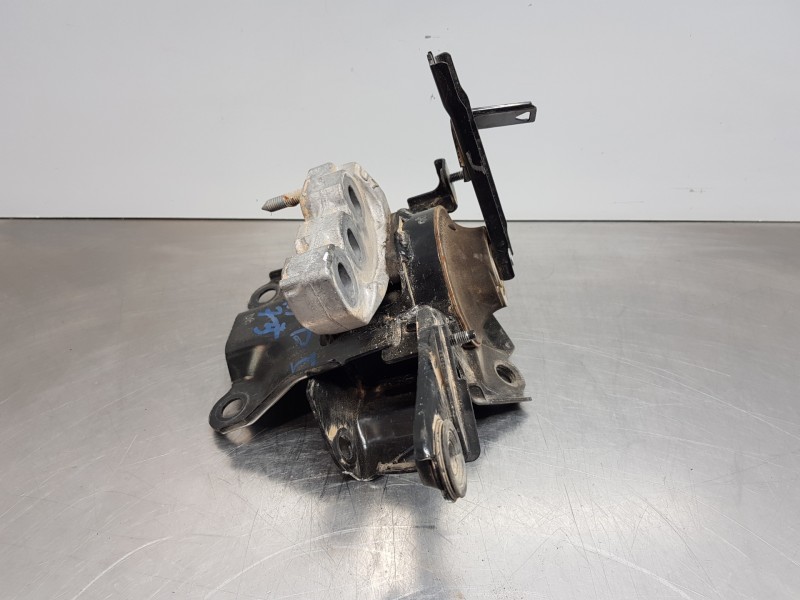 Recambio de soporte motor izquierdo para toyota yaris hybrid referencia OEM IAM 12372K0060  