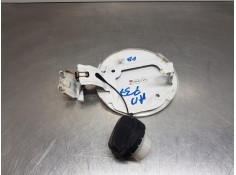 Recambio de tapa exterior combustible para toyota yaris hybrid referencia OEM IAM 77350K0020   2