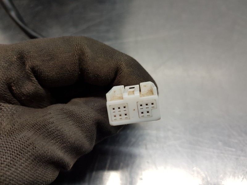 Recambio de retrovisor derecho para toyota yaris hybrid referencia OEM IAM 87910K0060  