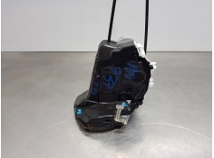 Recambio de cerradura puerta trasera derecha para toyota yaris hybrid referencia OEM IAM 69050K0030  
