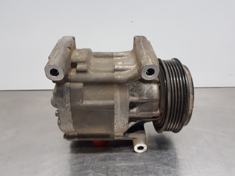 Recambio de compresor aire acondicionado para ford ka (ccu) duratec referencia OEM IAM 2637424 5A7875200 