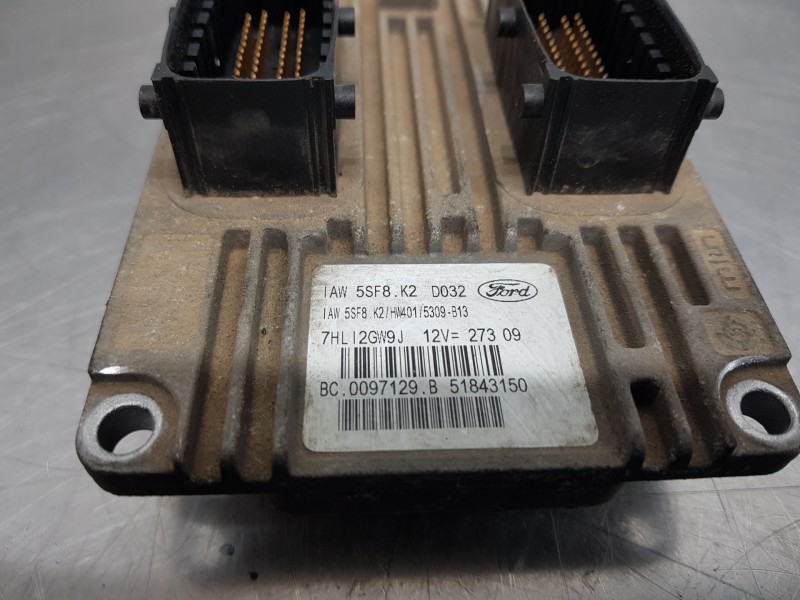 Recambio de centralita motor uce para ford ka (ccu) duratec referencia OEM IAM 51843150  