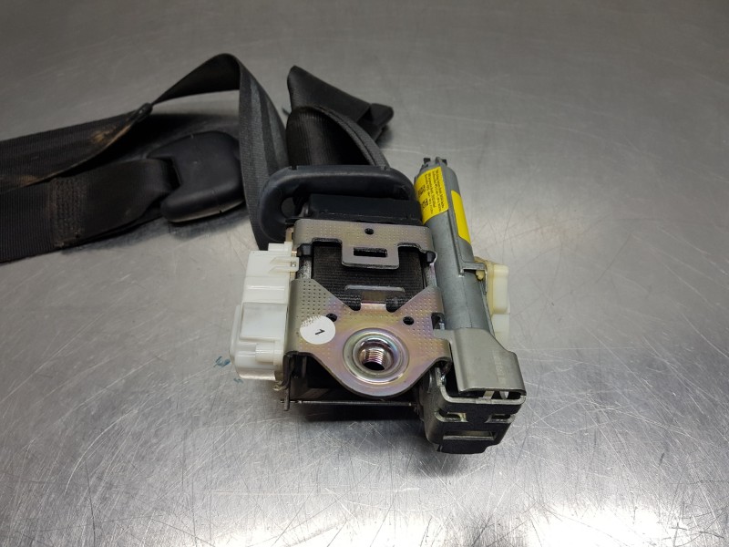 Recambio de cinturon seguridad delantero derecho para ford ka (ccu) duratec referencia OEM IAM 2315651  