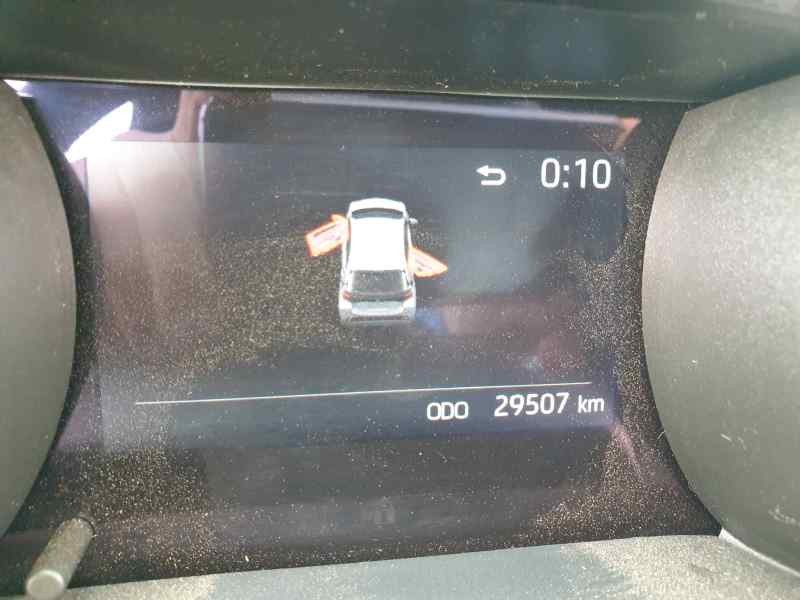 Recambio de cuadro instrumentos para toyota yaris hybrid referencia OEM IAM 83108K0010  