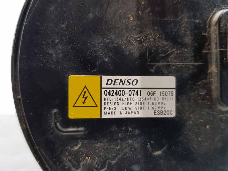 Recambio de compresor aire acondicionado para toyota yaris hybrid referencia OEM IAM 88370K0010 0424000741 