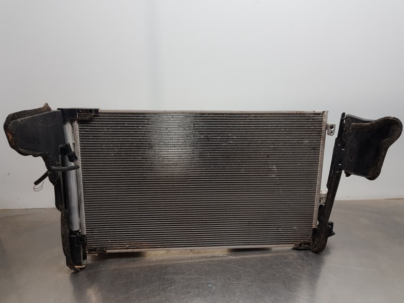 Recambio de condensador / radiador aire acondicionado para toyota yaris hybrid referencia OEM IAM 884A0K0020  