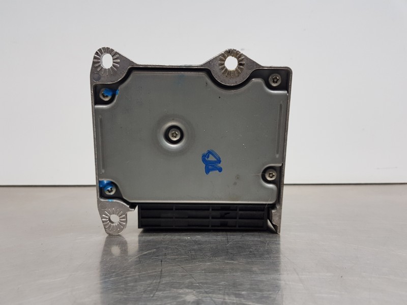 Recambio de centralita airbag para ford ka (ccu) duratec referencia OEM IAM 51800461  