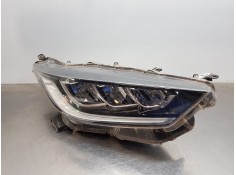 Recambio de faro derecho para toyota yaris hybrid referencia OEM IAM 81110K0081  