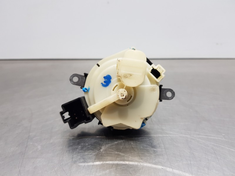 Recambio de antirrobo para volvo v50 familiar kinetic referencia OEM IAM 30659837  