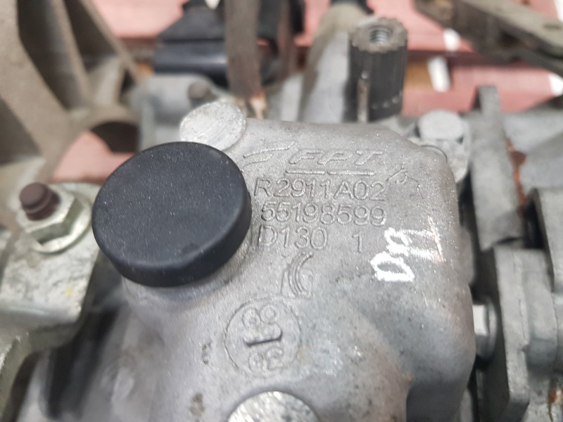 Recambio de caja cambios para ford ka (ccu) duratec referencia OEM IAM 2850056 DS517002AD 