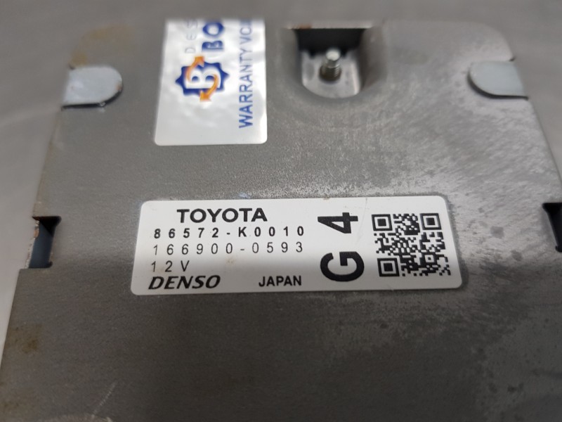 Recambio de modulo electronico para toyota yaris hybrid referencia OEM IAM 86572K0010 1669000593 