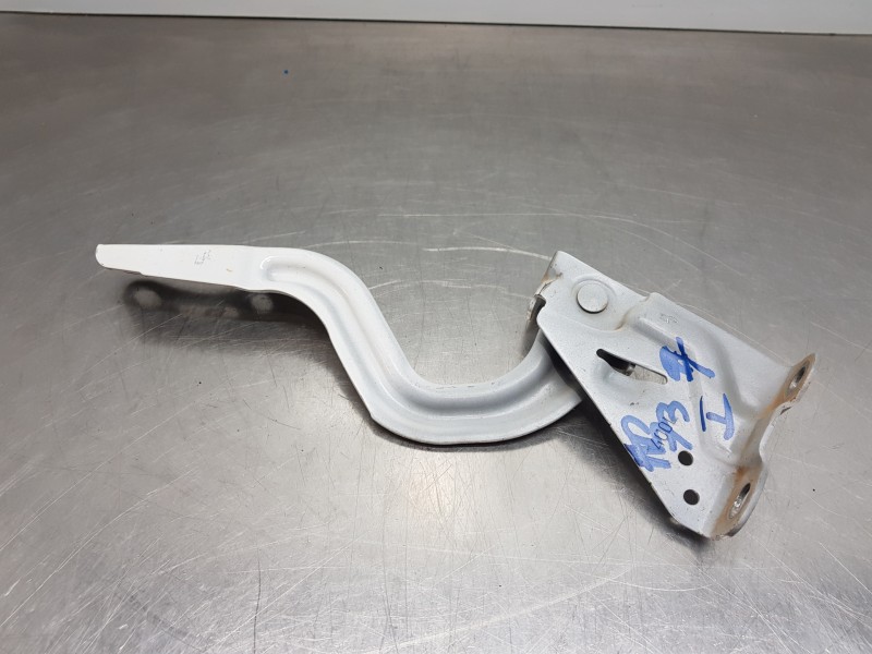 Recambio de bisagra capot para toyota yaris hybrid referencia OEM IAM 53420K0020  