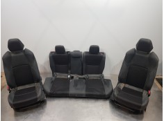 Recambio de juego asientos completo para toyota yaris hybrid referencia OEM IAM 72020K0040  