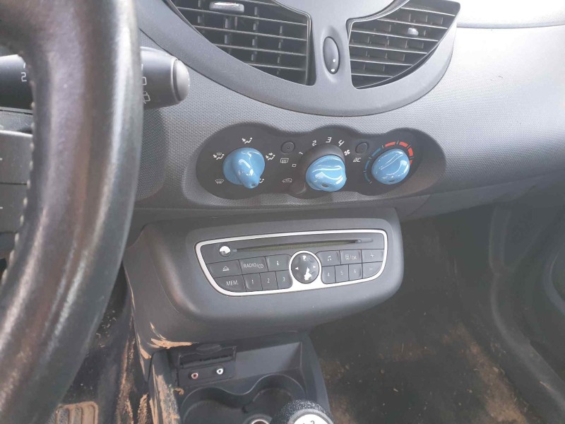 renault twingo del año 2012