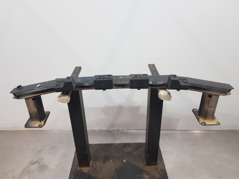 Recambio de refuerzo paragolpes delantero para citroen ds 7 crossback referencia OEM IAM 9816342780  