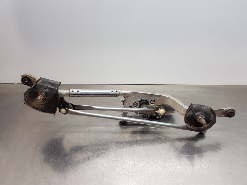 Recambio de motor limpia delantero para toyota yaris hybrid referencia OEM IAM 85110K0120 85150K0030 