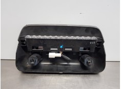 Recambio de luz central de freno para toyota yaris hybrid referencia OEM IAM 81570K0050   2