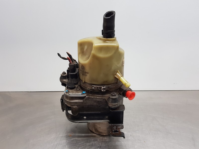 Recambio de bomba direccion para volvo v50 familiar kinetic referencia OEM IAM 36001485 4N513K514DS 