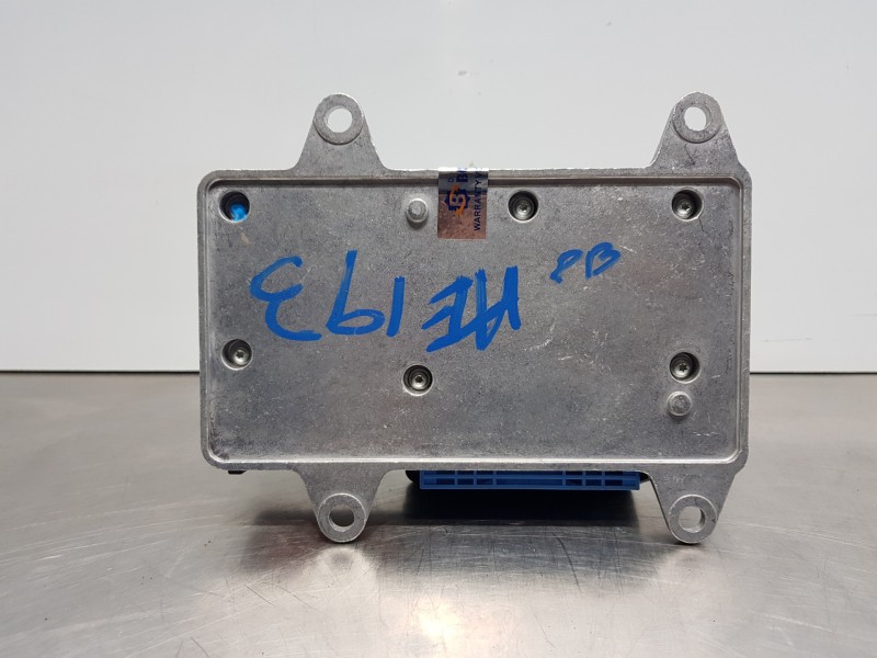 Recambio de centralita airbag para volvo v50 familiar kinetic referencia OEM IAM 31334738 A2C84371000 