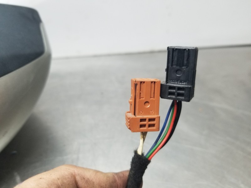 Recambio de retrovisor izquierdo para peugeot 207 sport referencia OEM IAM 8149ZG  