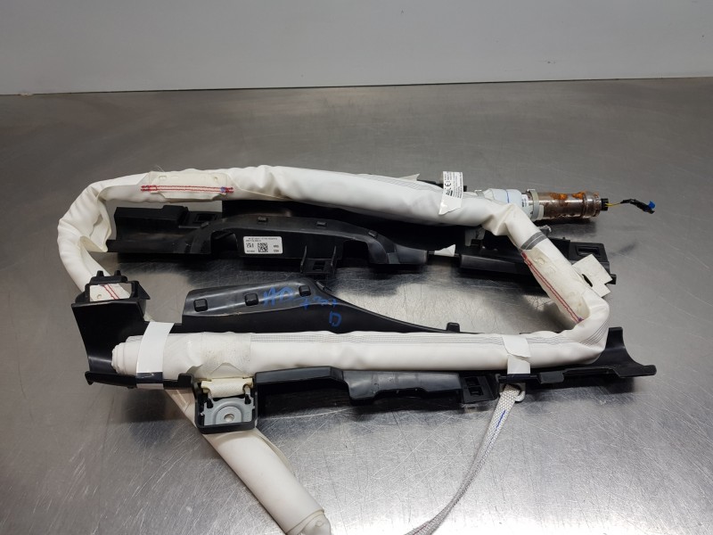 Recambio de airbag cortina delantero derecho para toyota yaris hybrid referencia OEM IAM 62170K0020  