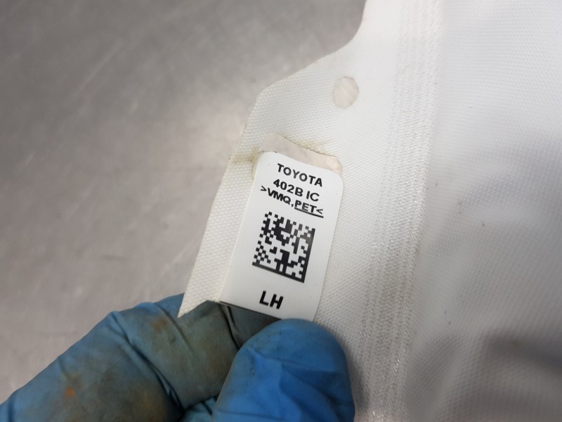 Recambio de airbag cortina delantero izquierdo para toyota yaris hybrid referencia OEM IAM 62180K0020  